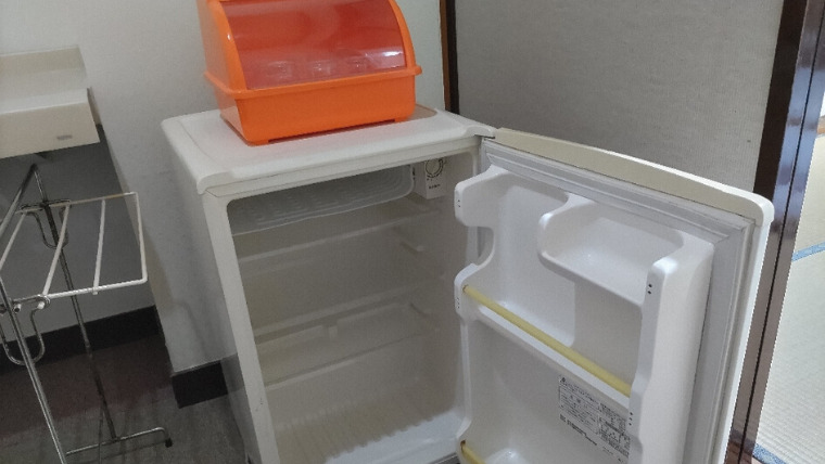 鳴子・久田旅館客室冷蔵庫